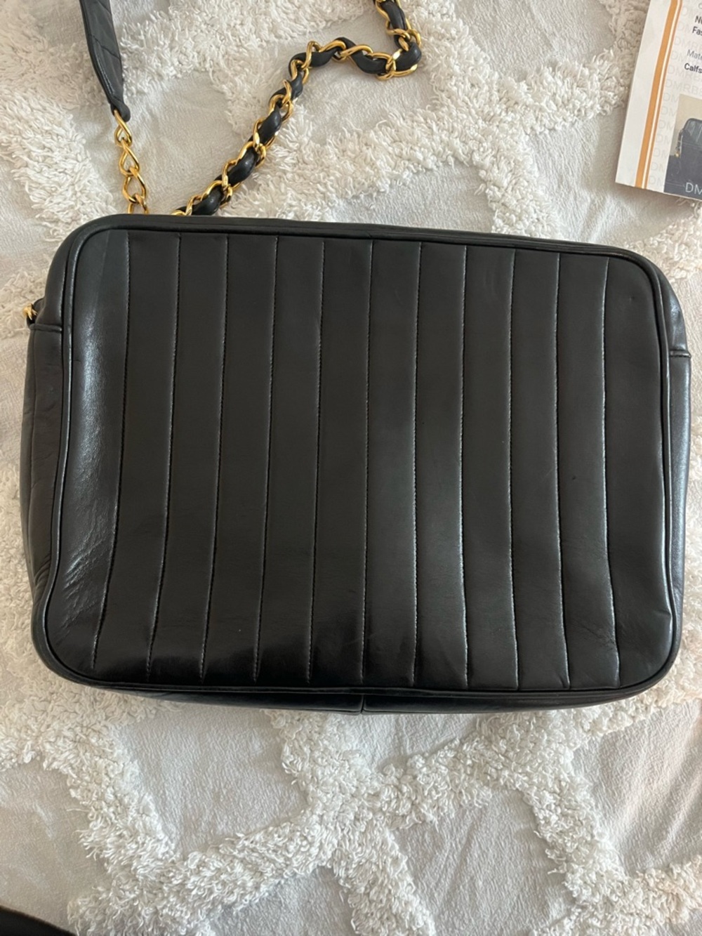 CHANEL Black Quilted Leather Shoulder Bag with Gold CC Emblem - Picture 4 of 15